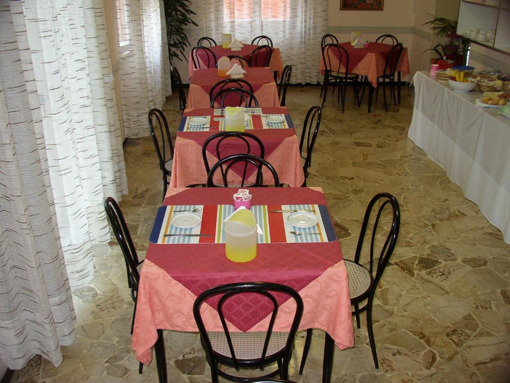 Hotel Ivette Rimini Zewnętrze zdjęcie